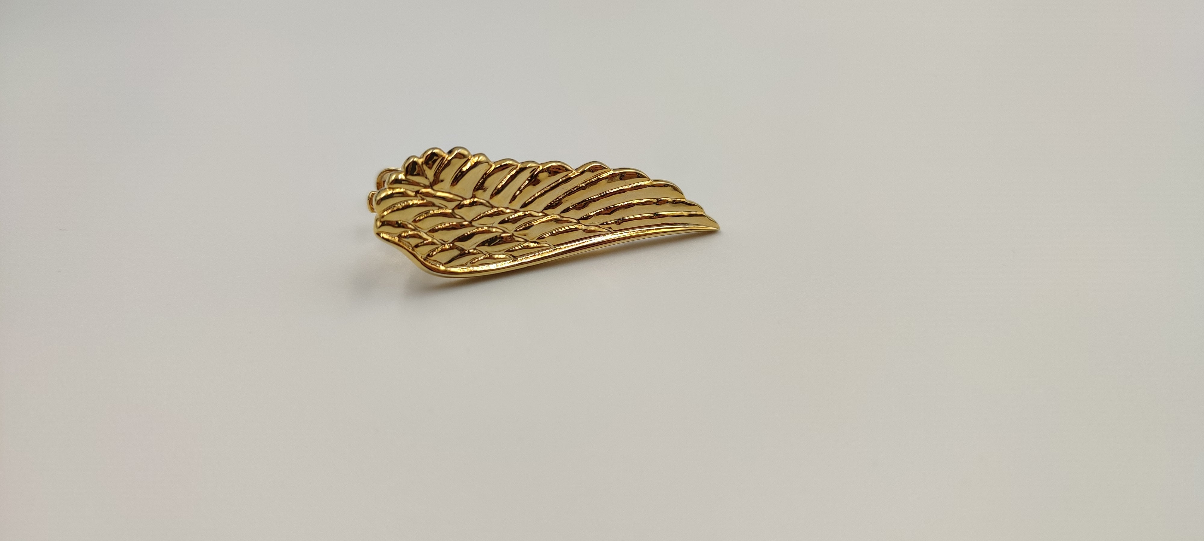 Wing Gold Tie Clip