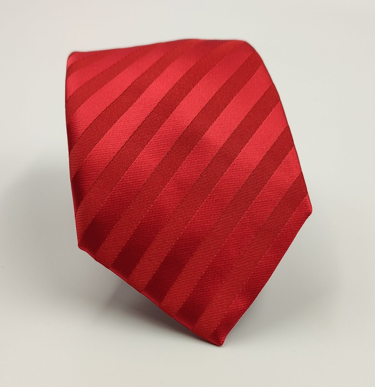Necktie/Stripped Red