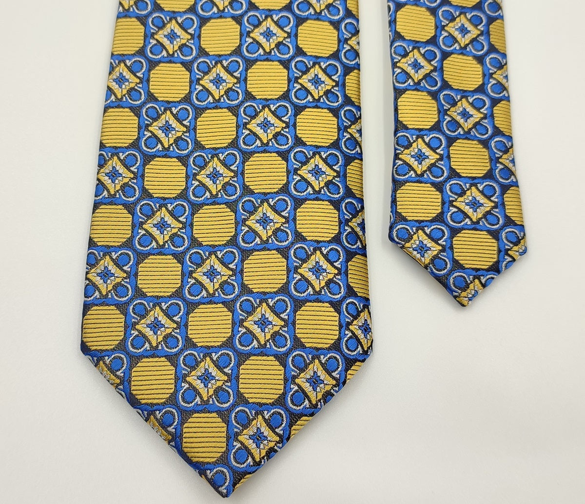 Neckties/Gold & Blue Polka Dot Art. Silk-With Pocket Square