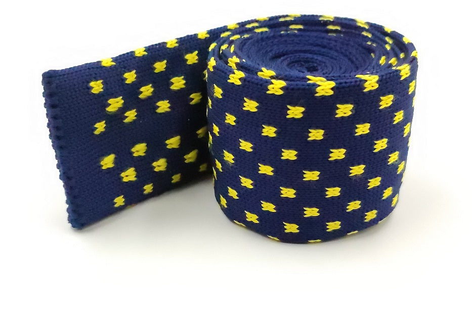 Necktie/Polka Dot Blue Knitted